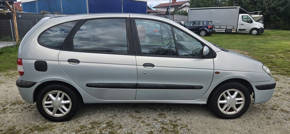 Renault Scenic 1.6 16v benzyna klimatronik alufelgi