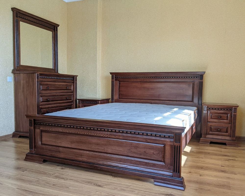 Ліжко дубове 160х200,матрац ,кровать