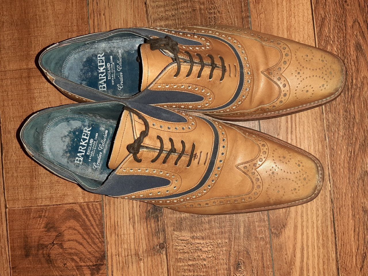 Кожаные мужские туфли BARKER из колекции