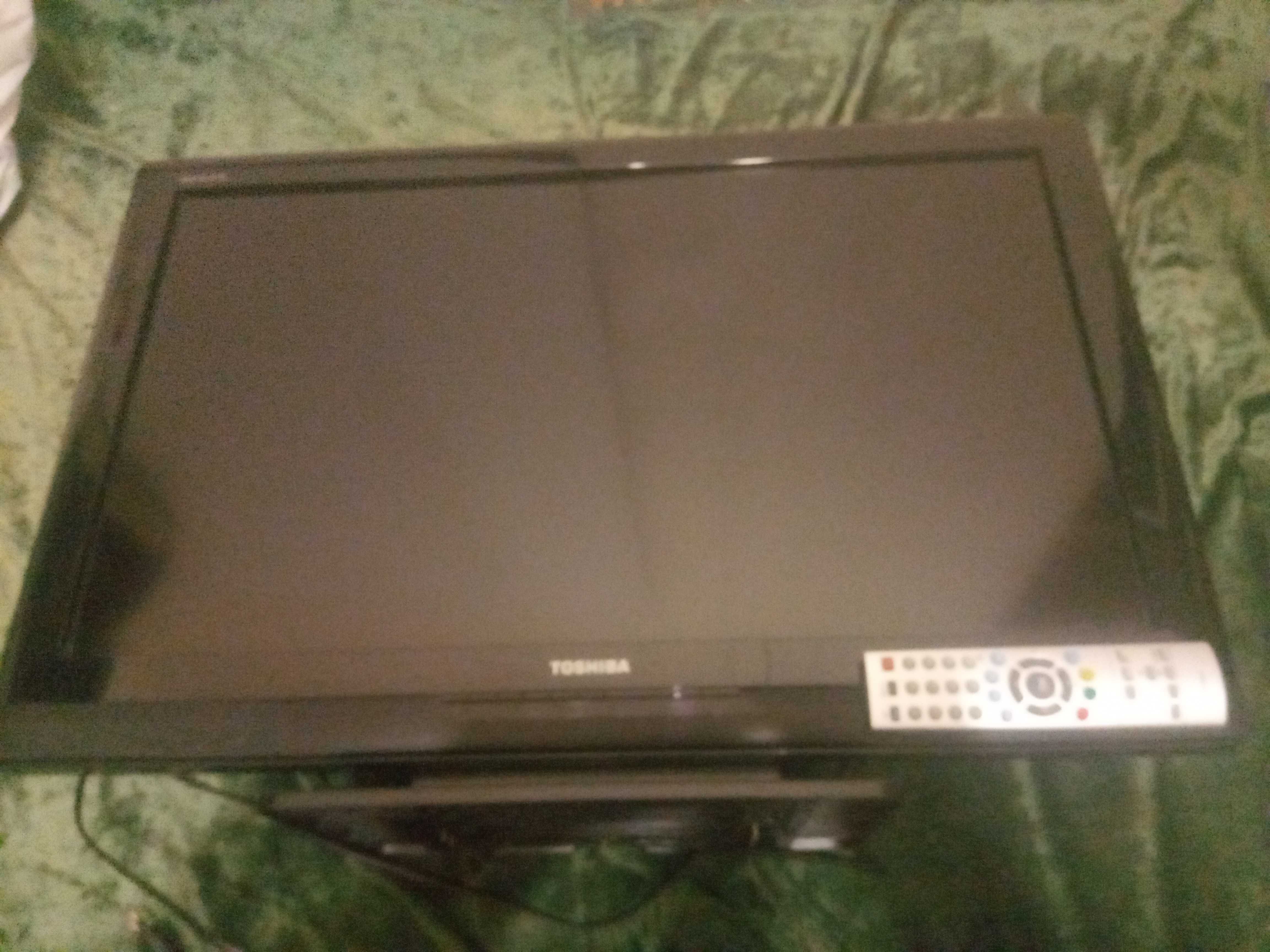 Toshiba REGZA 32AV500psg . Цена снижена !