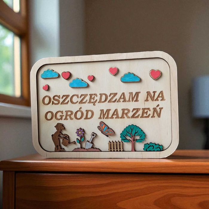 Drewniana Grawerowana Skarbonka Wykreślanka z Celem Oszczędzania