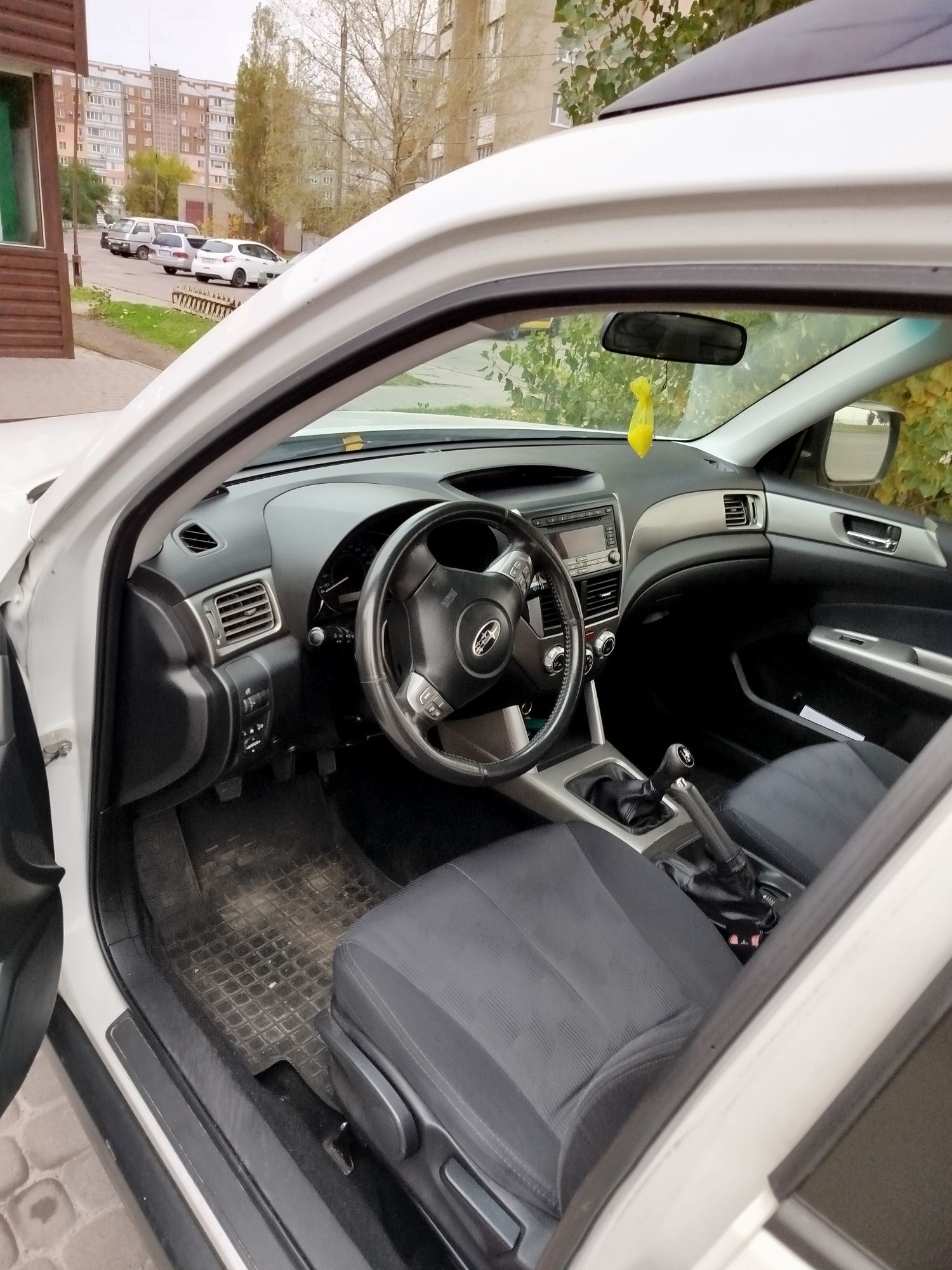 Авто продаж субару