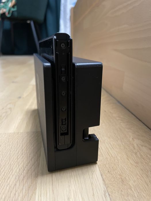 Нінтендо світч.