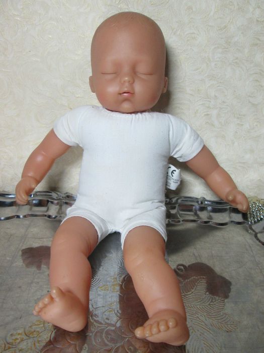 Кукла спящая, 32 см