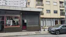 Arrenda-se Loja Bem Situada no Porto