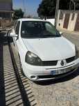 Renault clio van