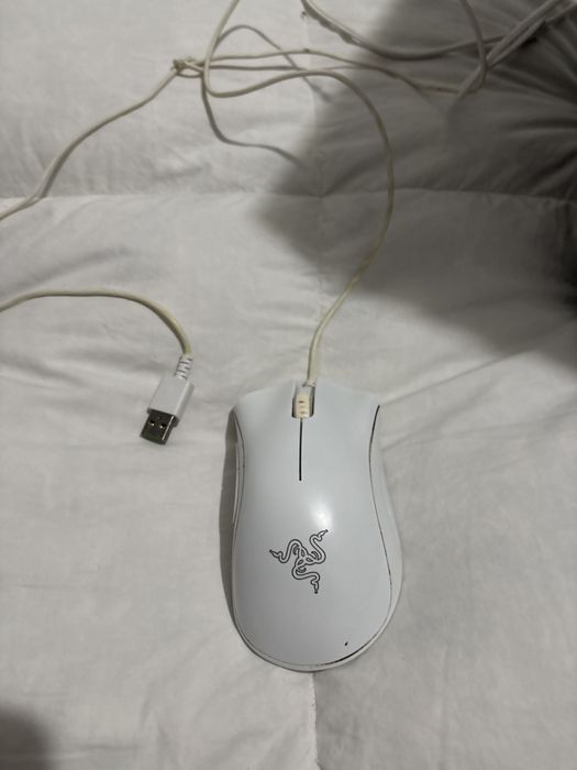 Pc (Torre) i510400f, gtx 1650 super, 16 gb ram, 500 gb