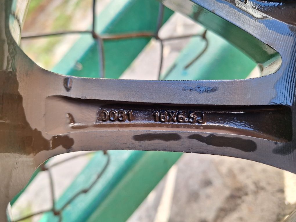 Felgi aluminiowe Saab   R16