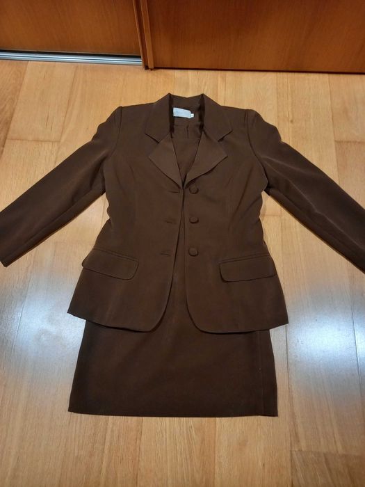 Vestido de cerimónia com blazer