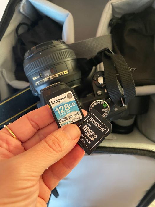 Nikon D3100+lente 50mm f/1.4+lente18-55mm+lente 55-200mm+mochila