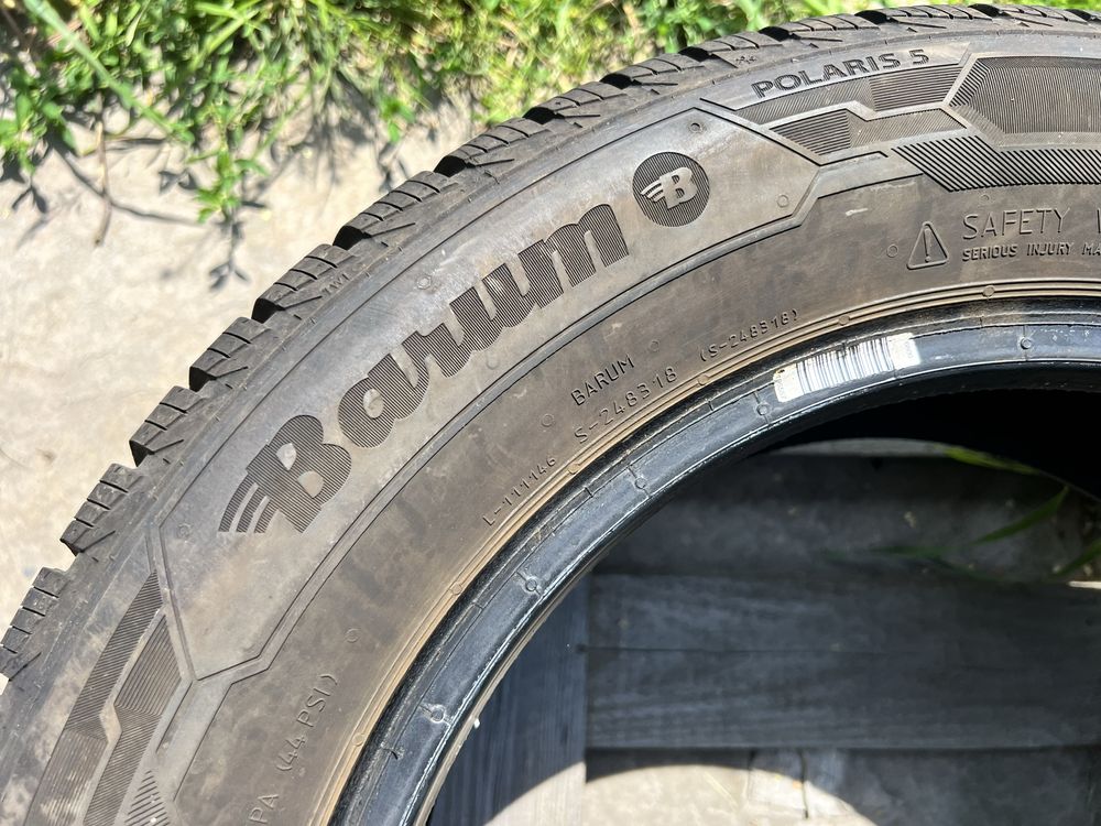 2xopona zimowa BARUM w rozmiarze 186/65 R15