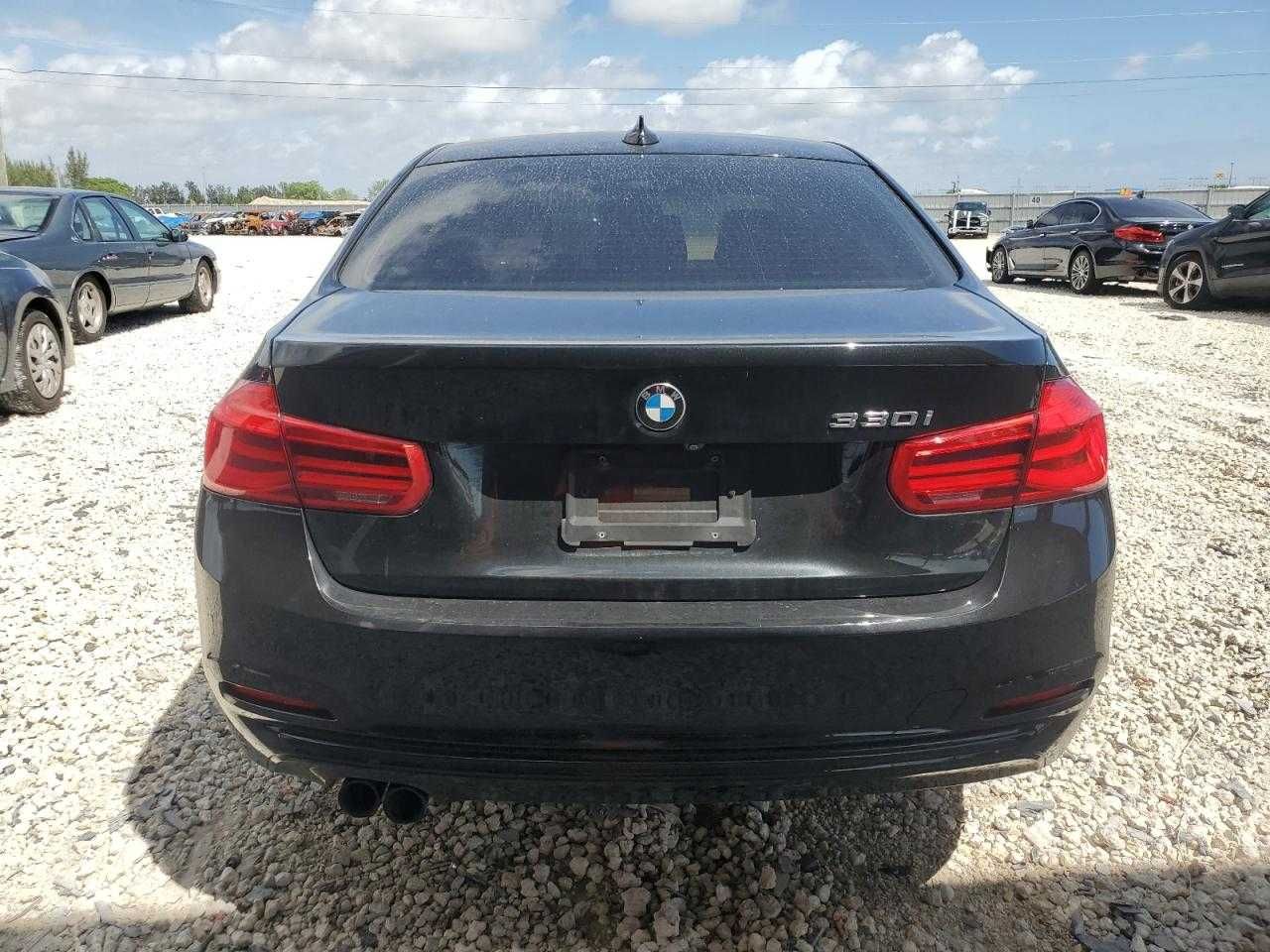 2018 BMW 330 I   .