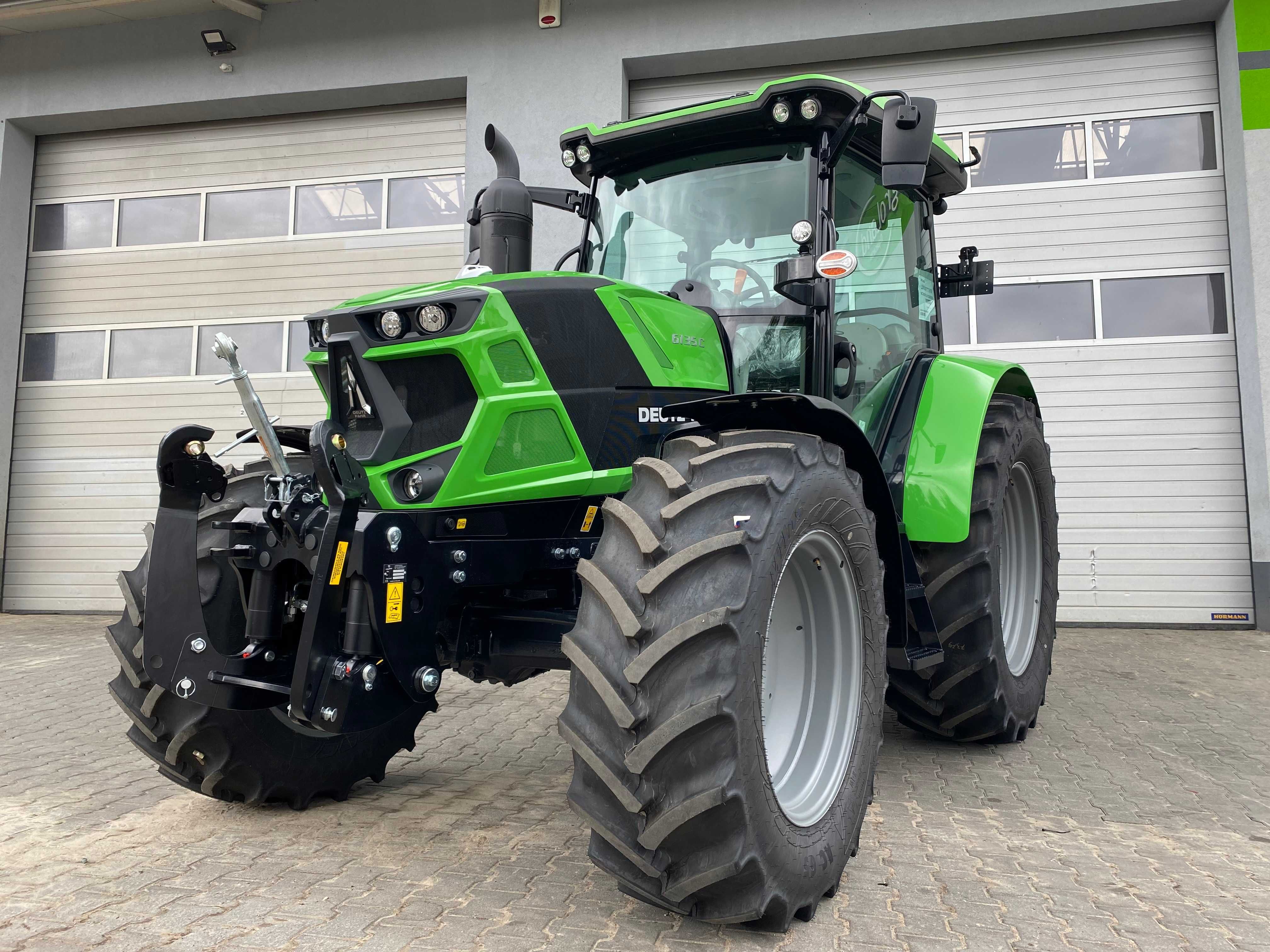 Podnośnik czołowy TUZ do ciągników marki Deutz Fahr PRODUCENT