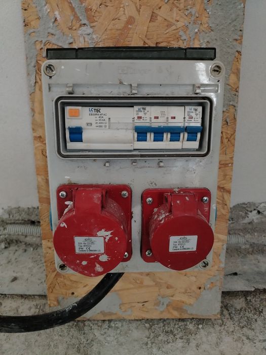 Kompletna erbetka + bezpieczniki i zabezpieczenie różnicowo prądowe