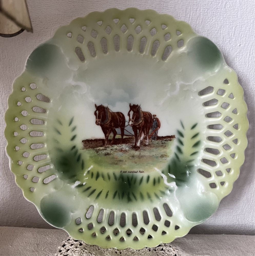 Stara Kolekcjonerska Ażurowa Porcelanowa Patera Talerz Konie Vintage