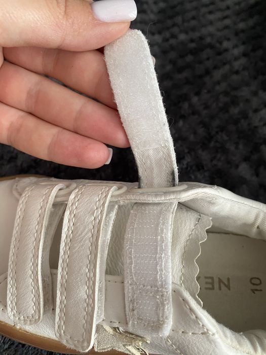 Продам кросівки/ кеди Next