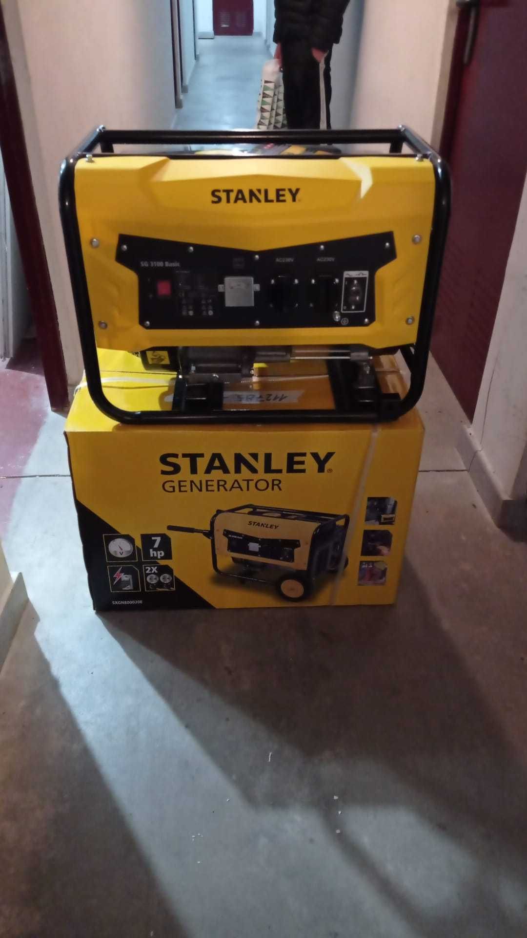 Генератор бензиновий  STANLEY SG3100 2 2,9 кВт