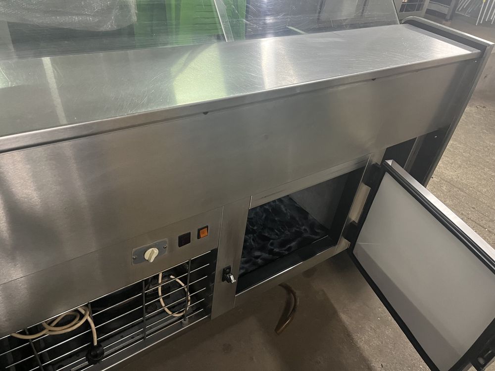 Vitrine balcão de refrigeração com 2.30mt