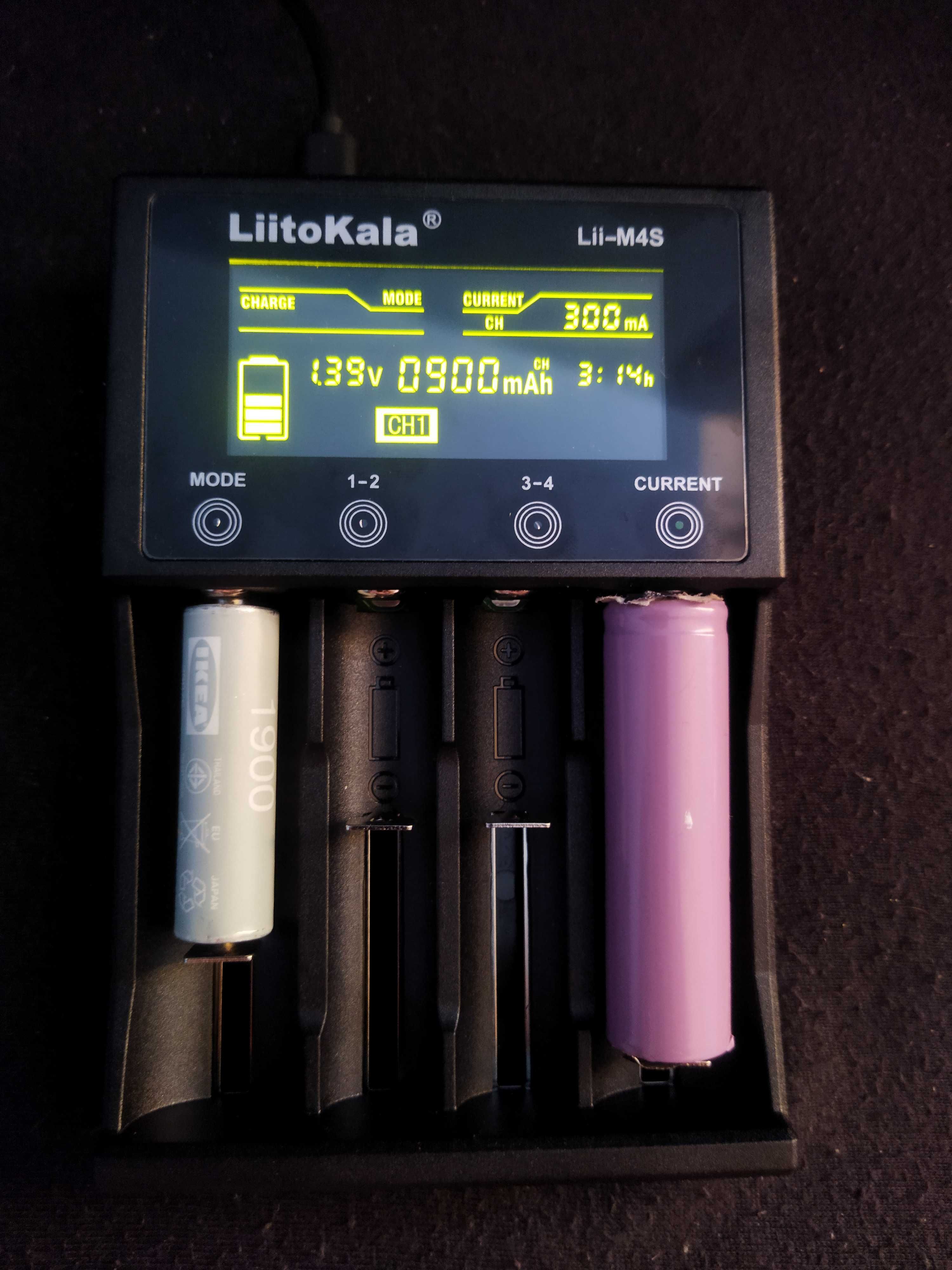 LiitoKala Lii-M4S Ładowarka uniwersalna baterii akumulatorów AAA 18650