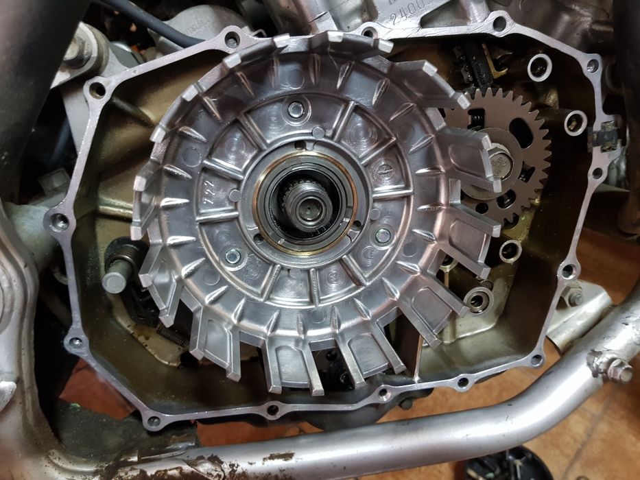 Kosz sprzęgła Honda Afrika Twin XRV 750