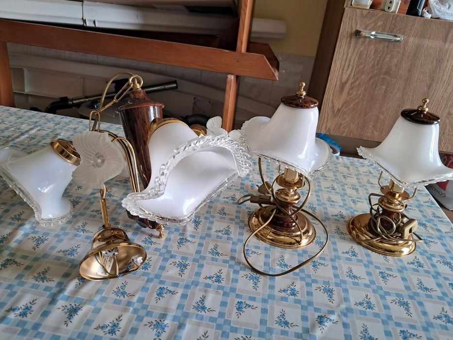 Conjunto  de candeeiros  de quarto  alta qualidade.