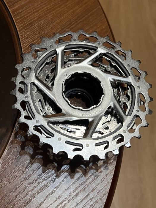 Kaseta Sram Rival D1 XG-1250, 10-30T 12rz