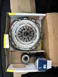 C569660 Kompletne sprzeglo Volvo/Ford/Peugeot 2.0. 136km