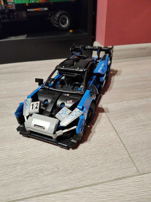 LEGO Technic 42123 - McLaren Senna GTR