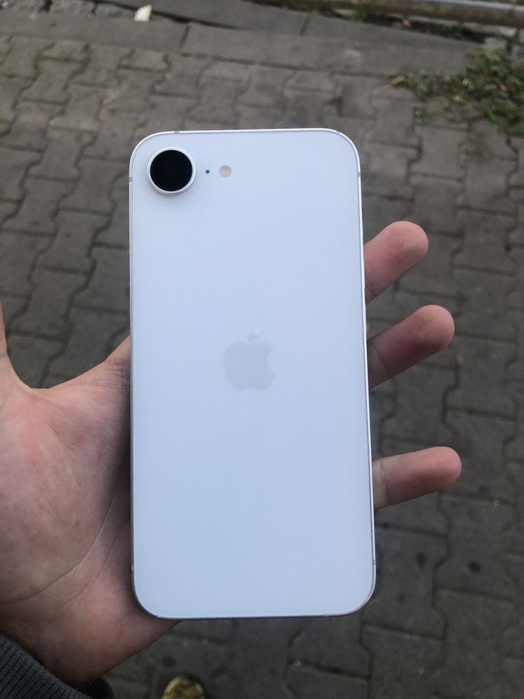 Iphone 16e