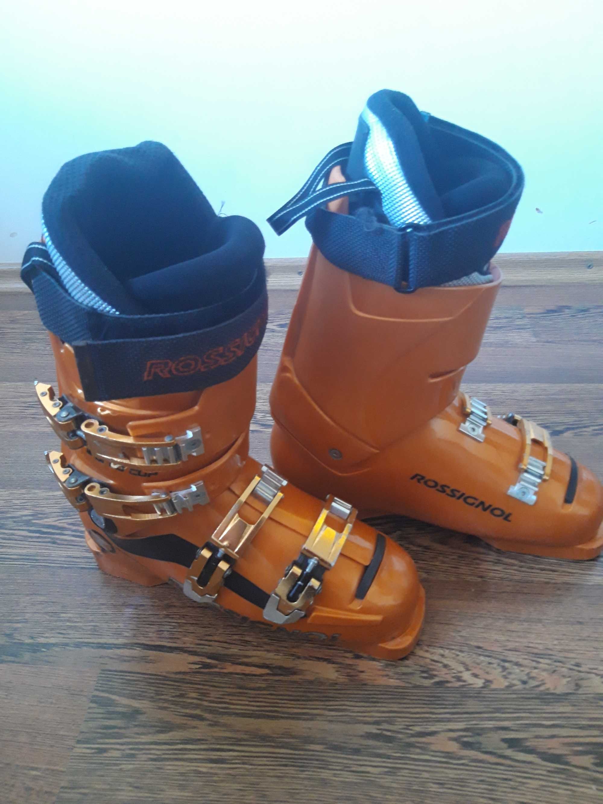 Лыжные ботинки Rossignol