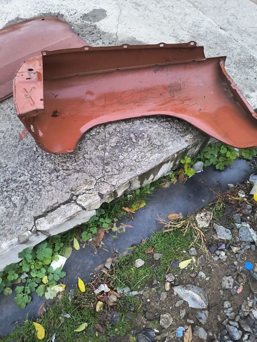 Запчасти крыло , фартук, Москвич 407, 408 412.