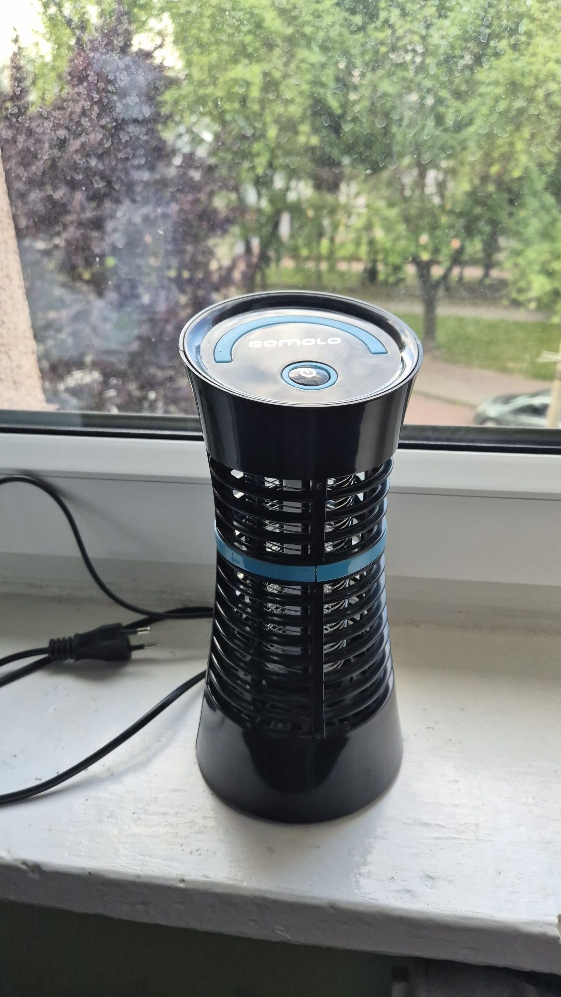 Lampa owadobójcza Qomolo