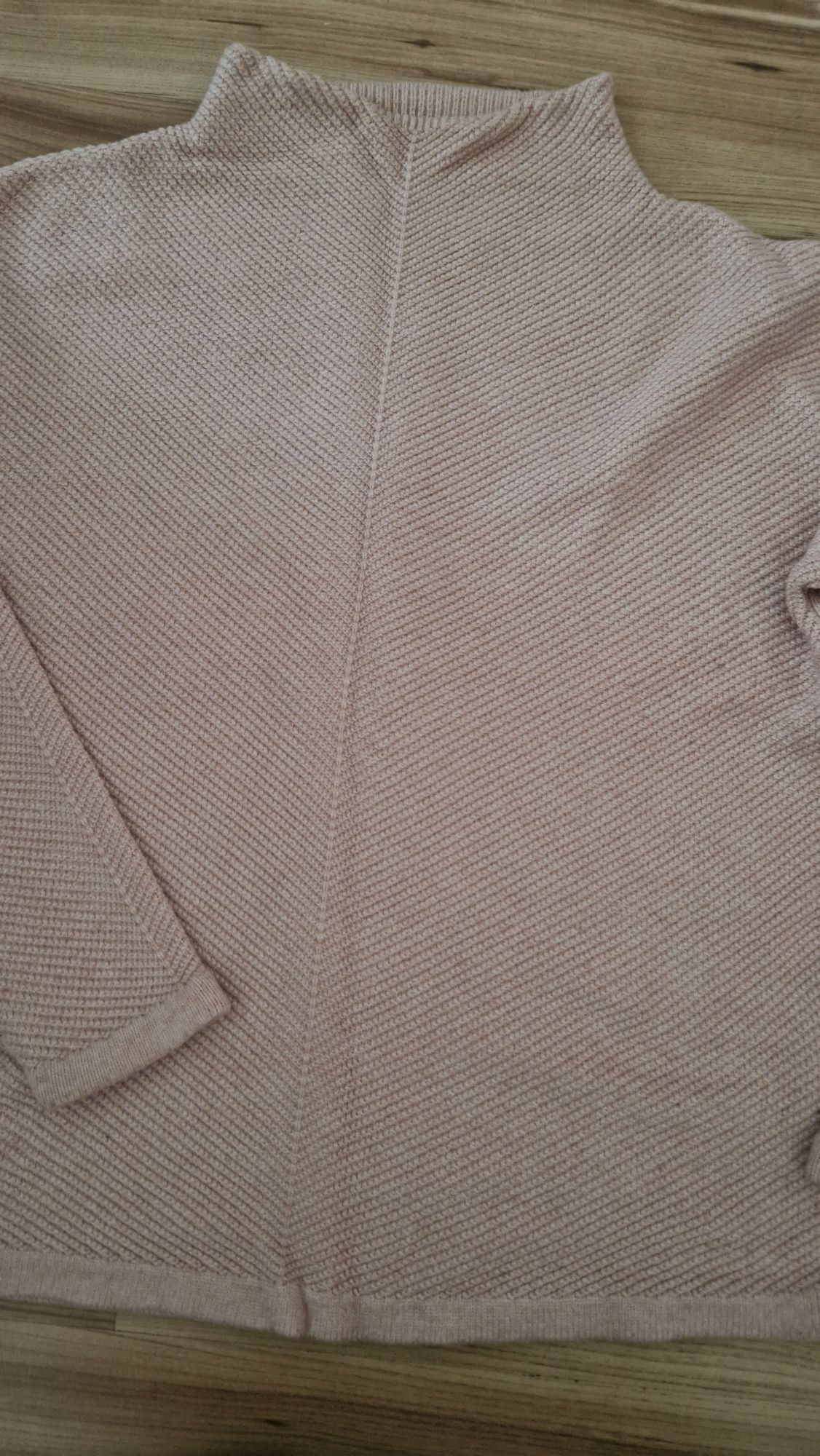 Sweter Reserved r.S pudrowy róż golf