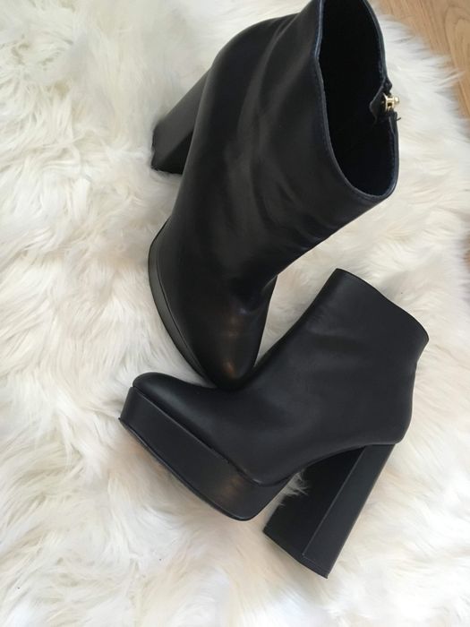 Botki czarne damskie TK MAXX Primadonna Collection rozm. 40