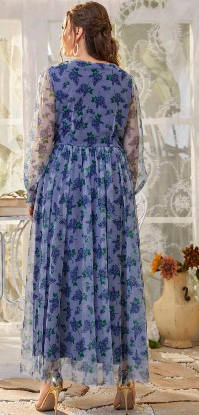 Sukienka elegancka z tiulem