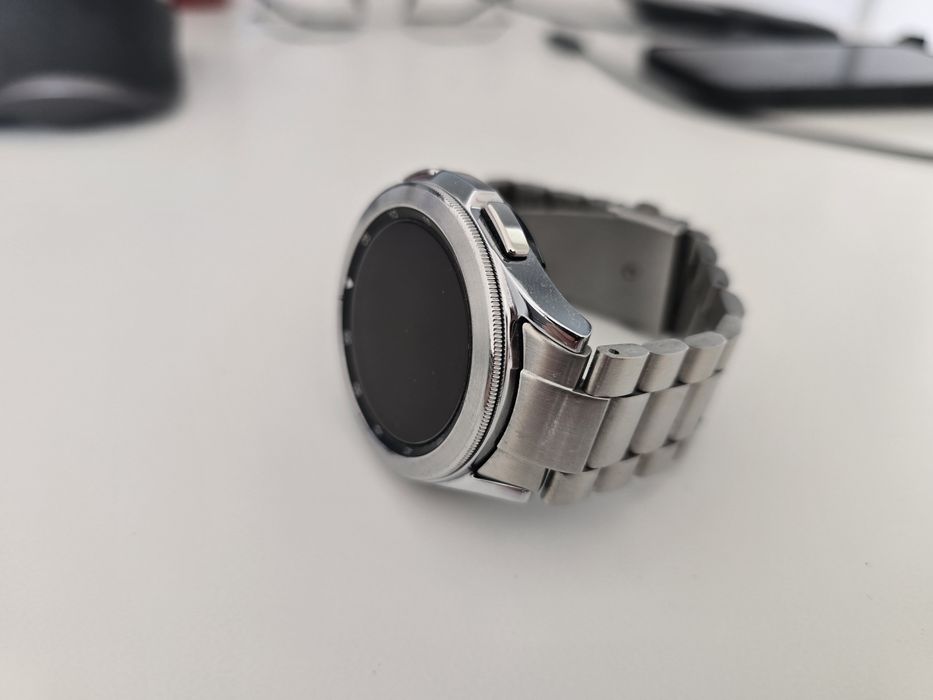 Samsung Galaxy Watch 4 Classic 42mm – Excelente Estado