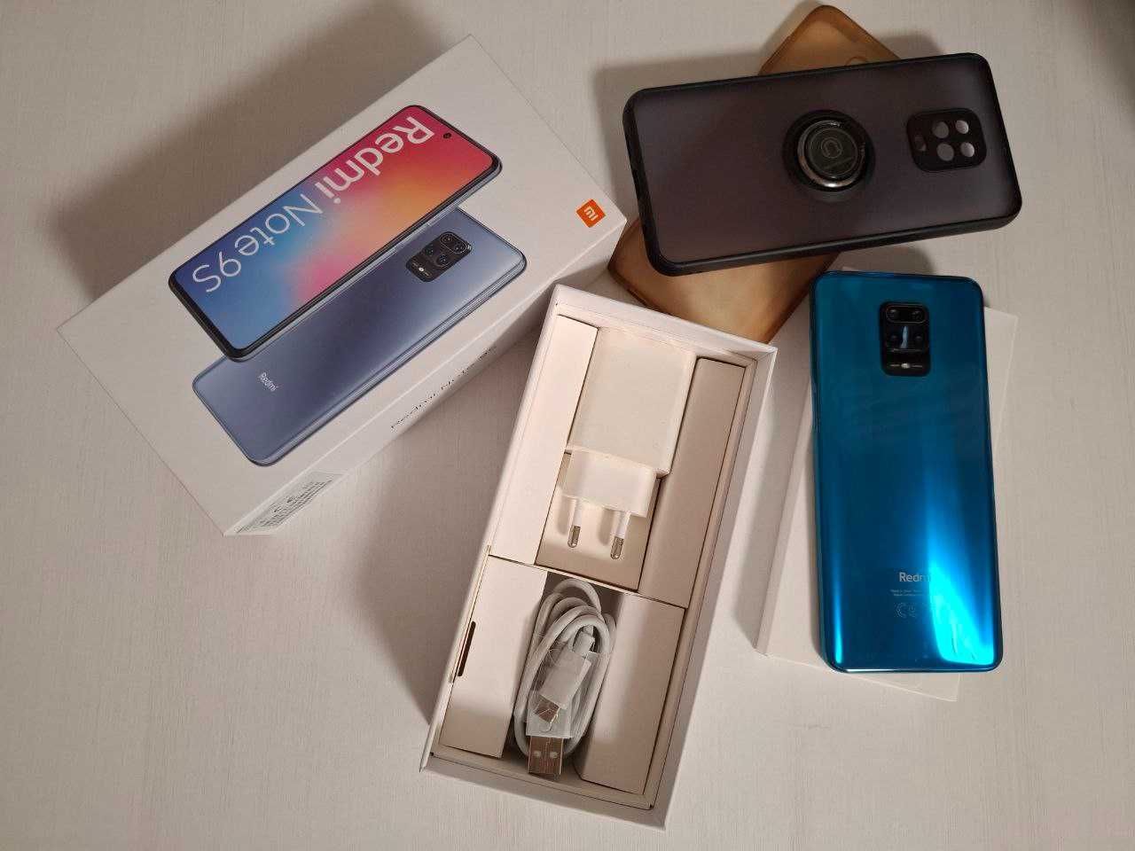Xiaomi Redmi Note 9S 4/64GB з зарядним та кабелем