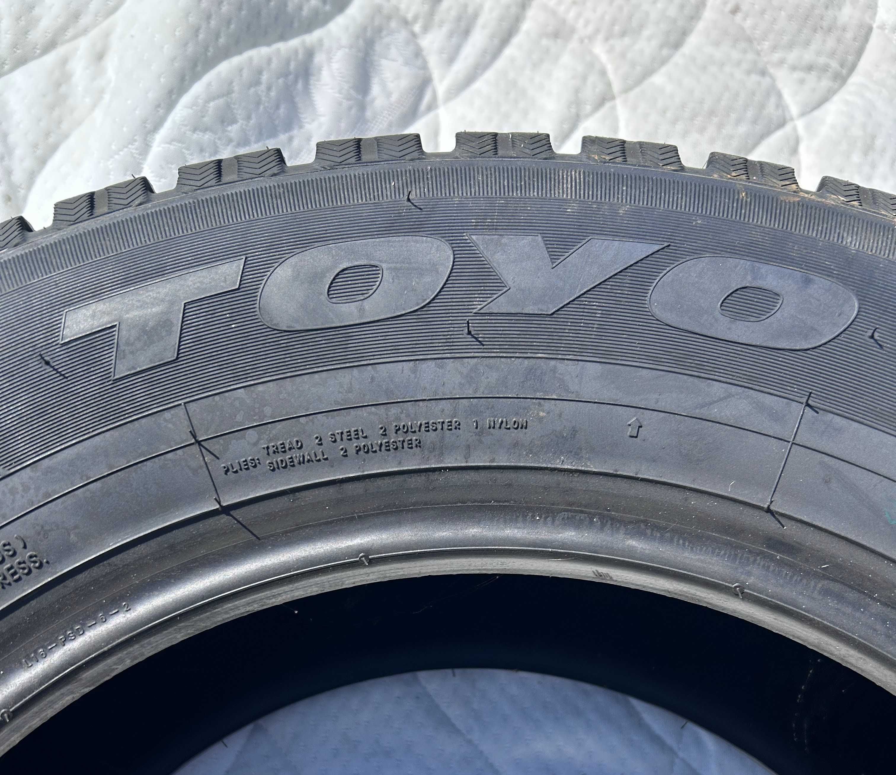 4x opony zimowe Toyo Observe GSi-5 225/65R16 100Q nowe