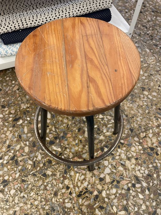 Banco industrial giratorio