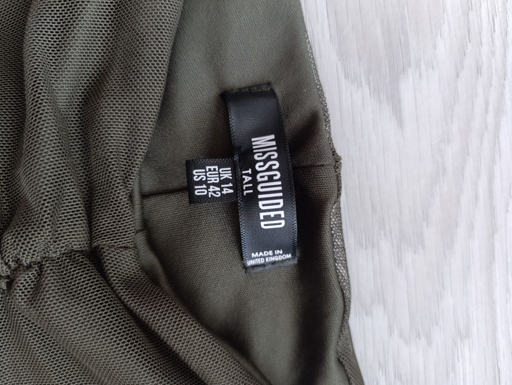 Міні-сукня Missguided