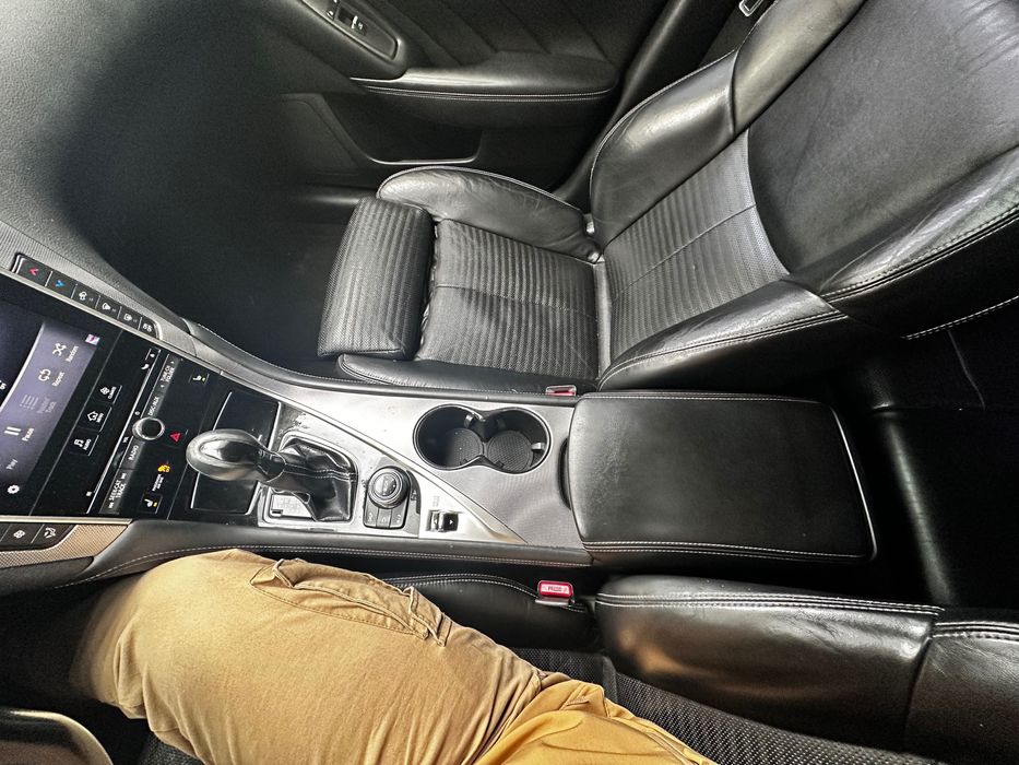 Infiniti Q50 3.7 2015