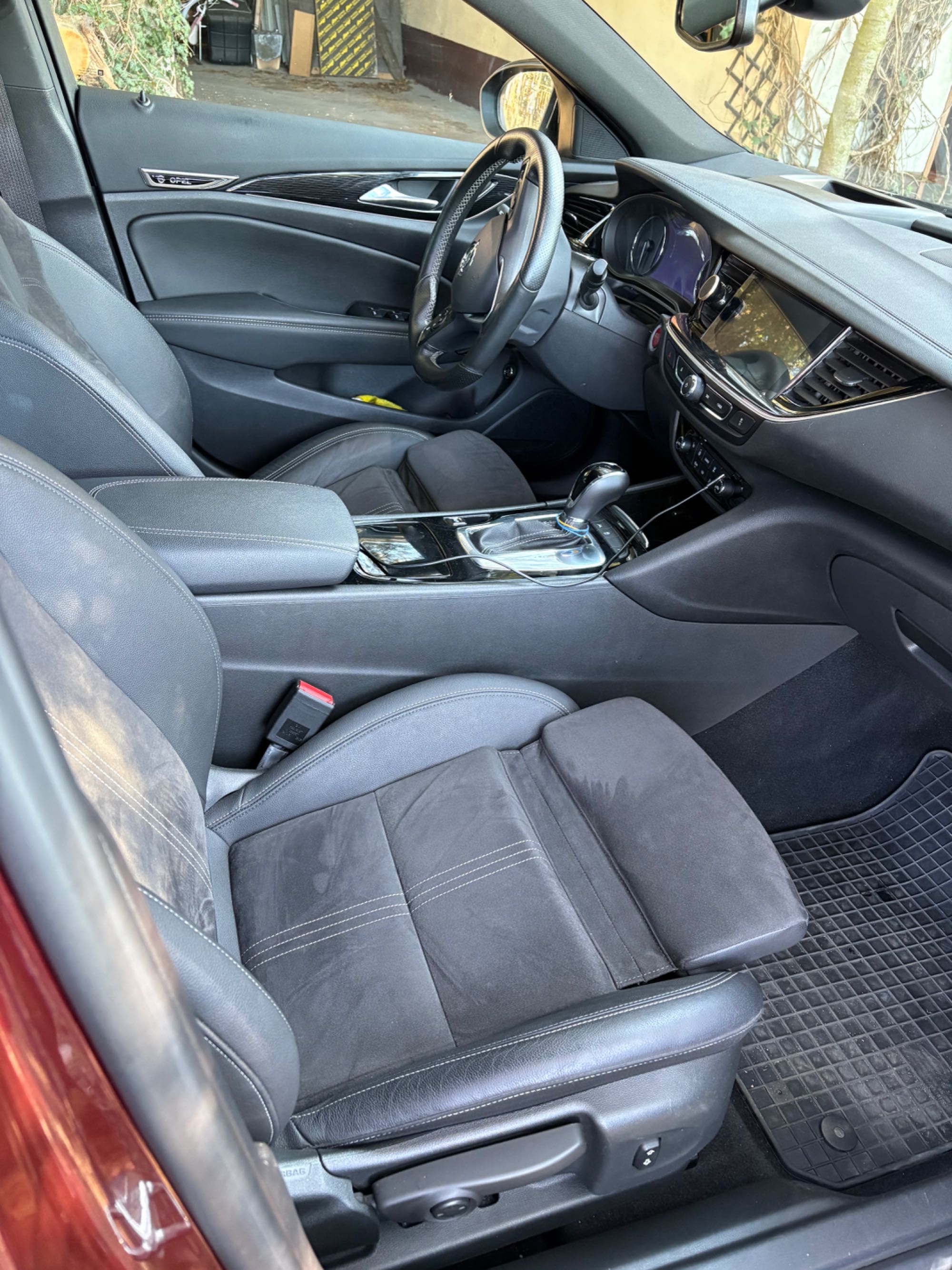 Opel Insignia. Automat. 2.0CDTi
