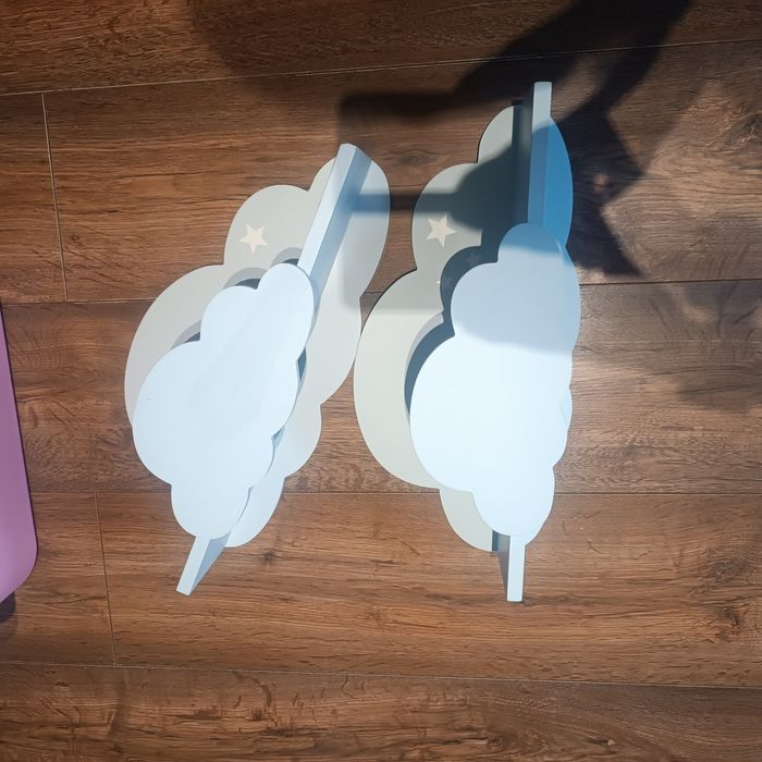 Regał Ikea Trofast z pojemnikami+ kolejka drewniana + półki chmurki