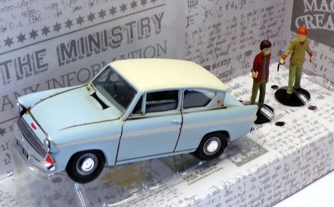 Ford Anglia carro Harry Potter com Ron