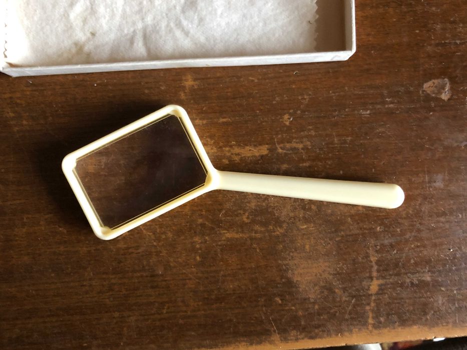 Вінтажна Англійська лупа Coil в рідній упаковці