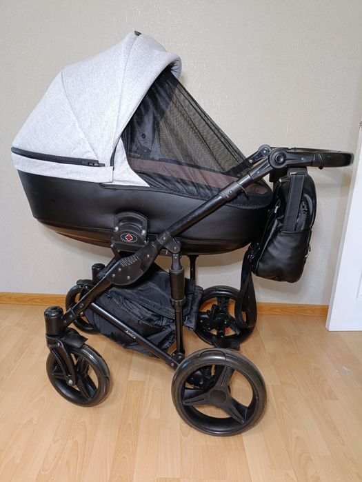 Продам коляску 2в1 angelina amica сірий колір люлька, прогулка