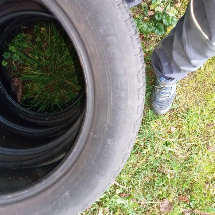 Opony zimowe 205/55 R16 komplet Michelin