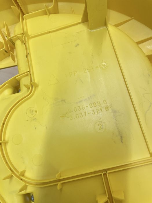 Górna pokrywa żółta obudowa odkurzacza Karcher Se 4001