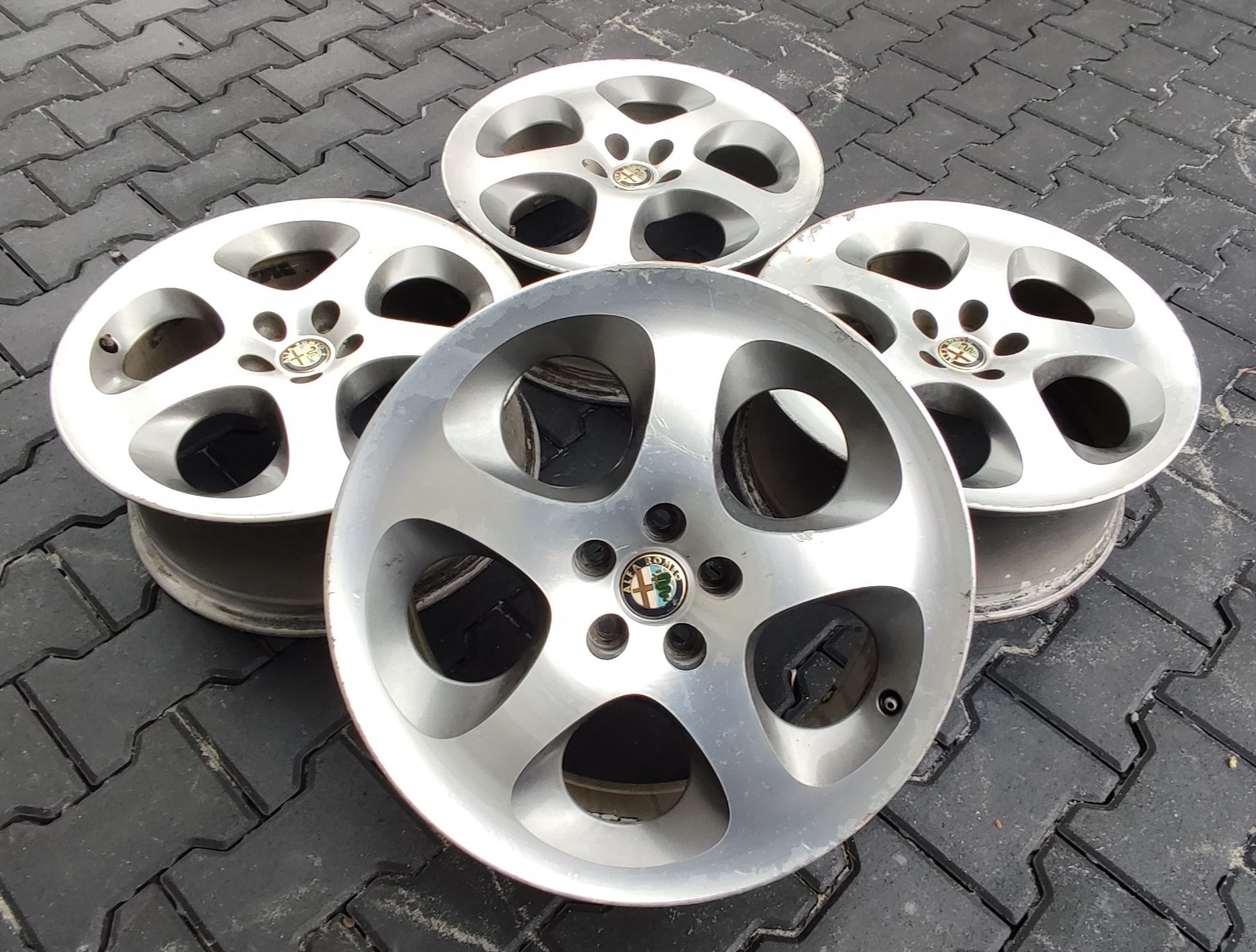 17" 7J 5x98 Alfa Romeo 147 oryginał
