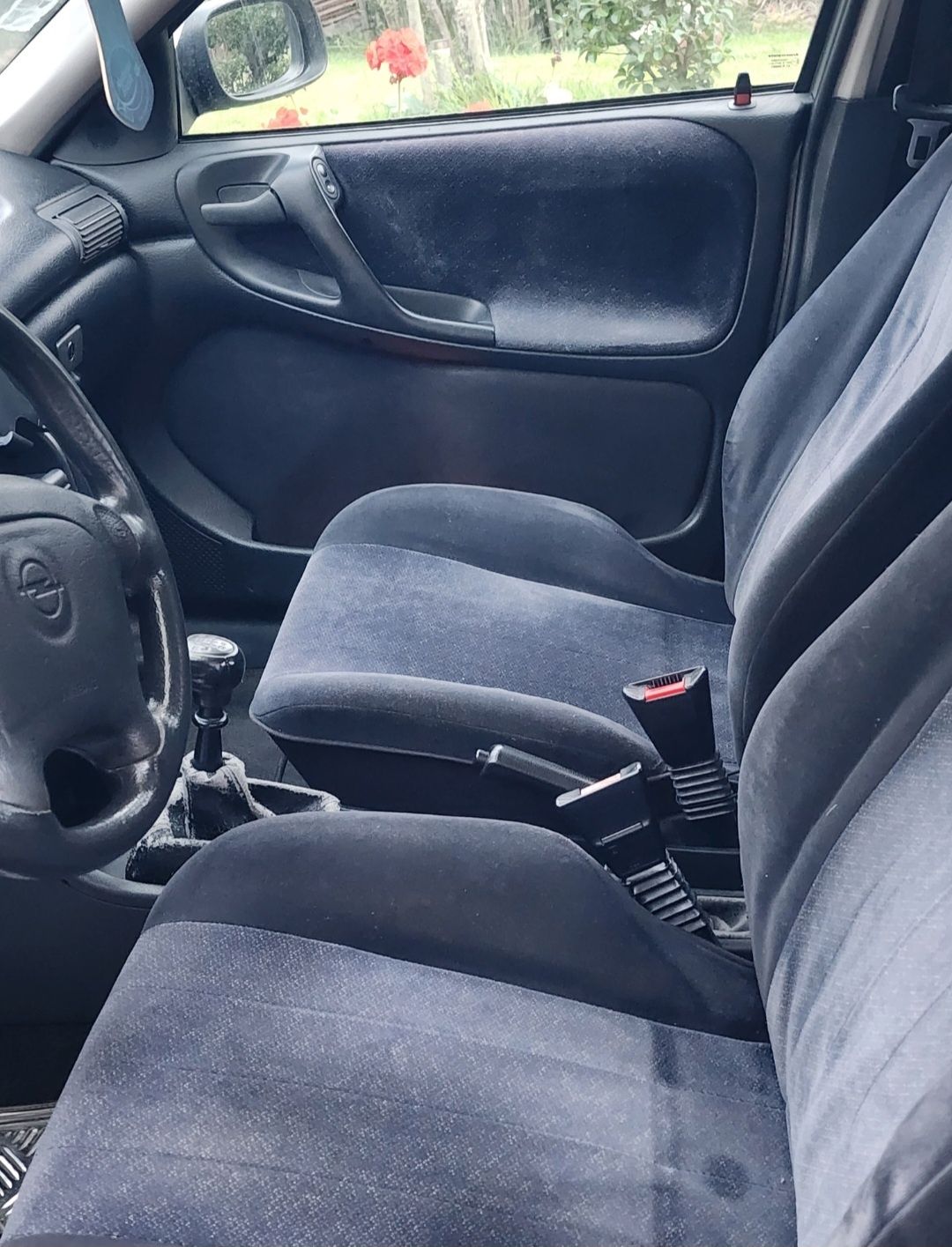 Opel Astra a gasolina e a GPL